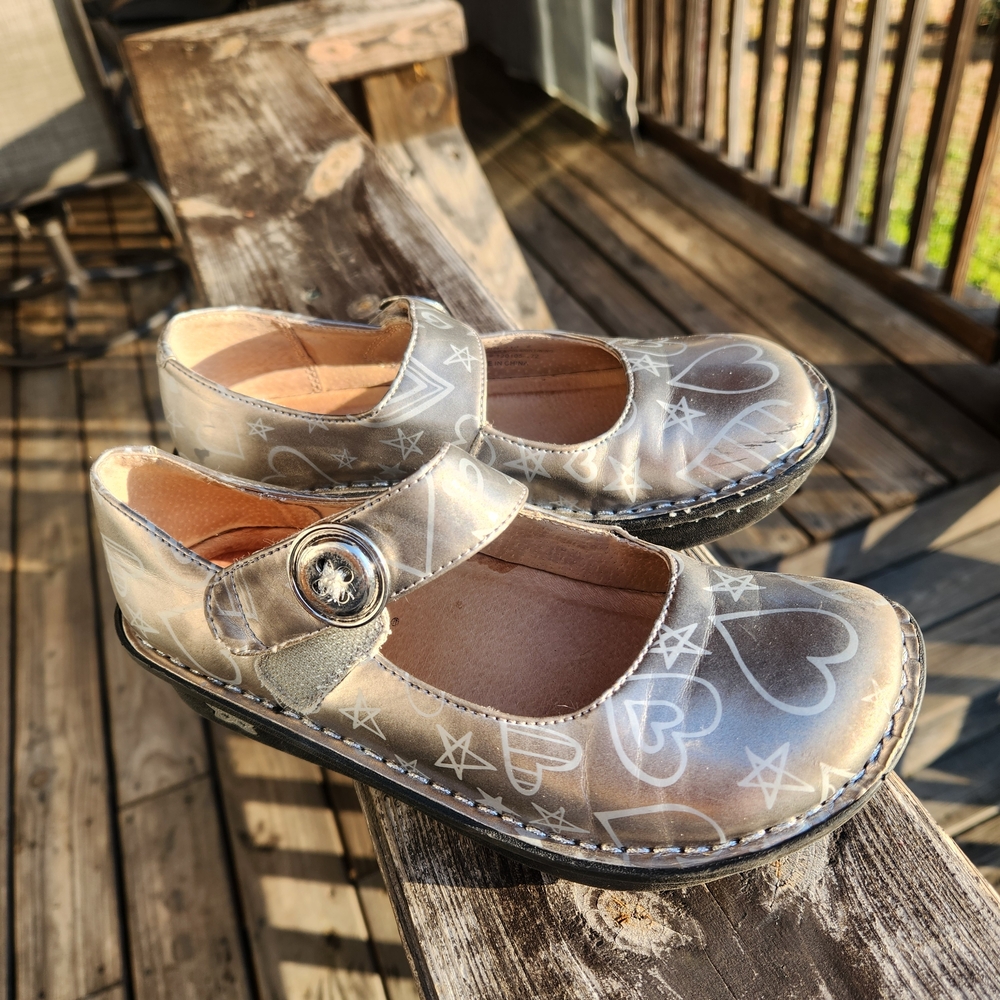 Alegria Silver Kids Dress Shoes with Heart Pattern